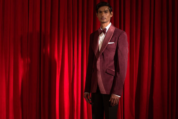 Best Designer Suits for Best Men for Weddings