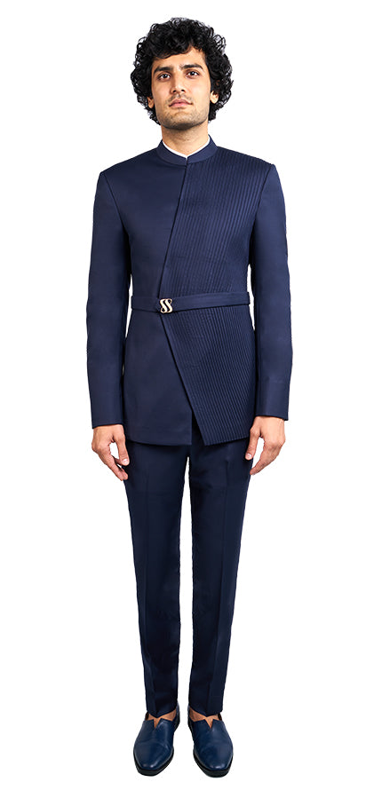 Buy Men Navy Blue and White Solid Slim Fit Bandhgala Suit Online - MENA2127  | Appelle Fashion